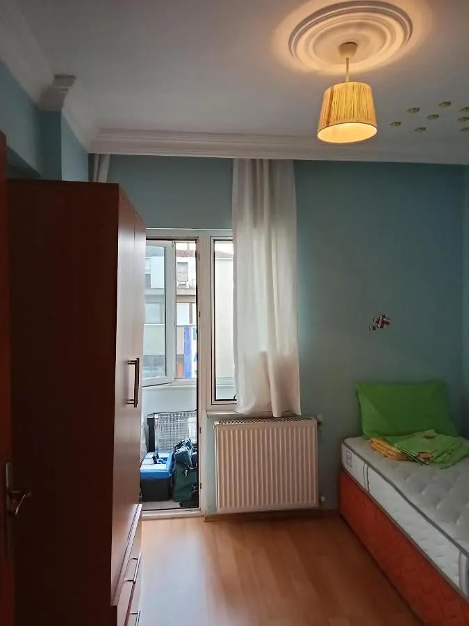 Single Room, Одноместная Комната В Доме, Chambre D'Une Personne, Habitacion Individual Istanbul