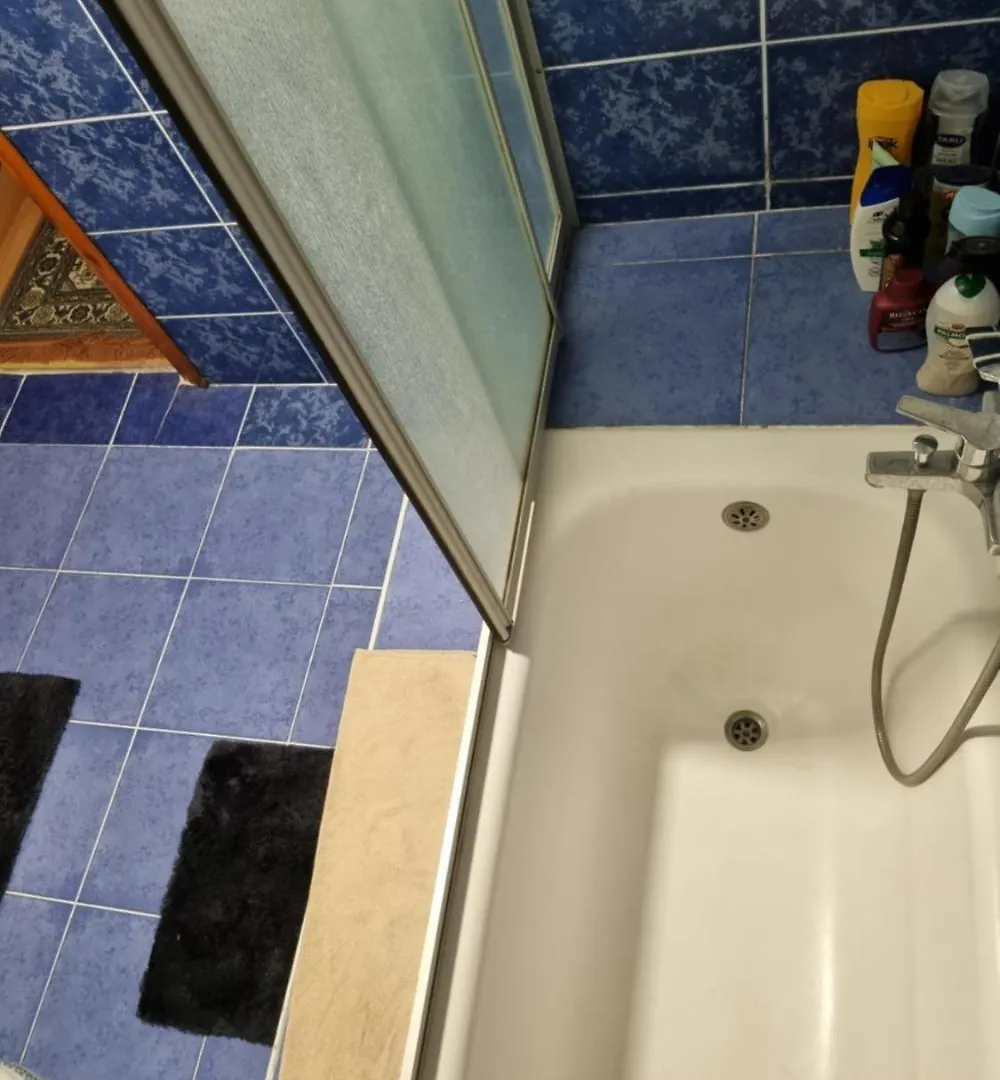 Bed & Breakfast Single Room, Одноместная Комната В Доме, Chambre D'Une Personne, Habitacion Individual Istanbul